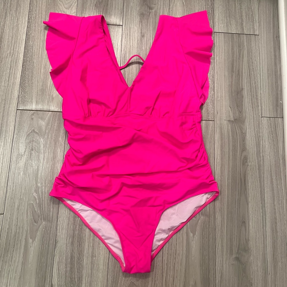 HP! 🥳 Yonique - Hot Pink Ruffled One-Piece Swimsuit - Picture 2 of 5